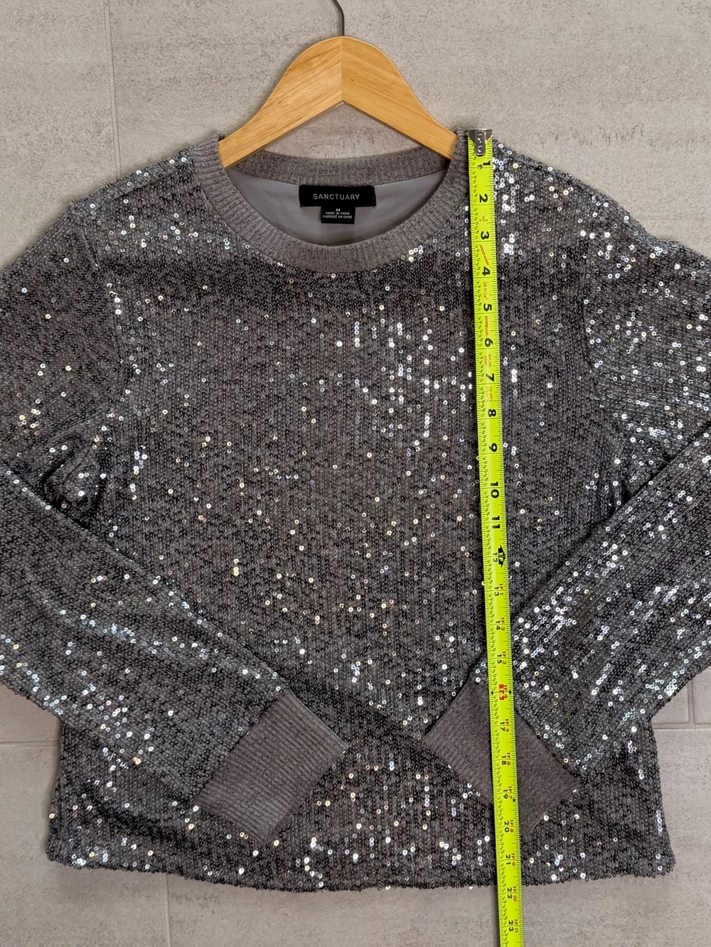 Sanctuary Silver Sequin Pullover Sweater Top Medium - Picture 8 of 11